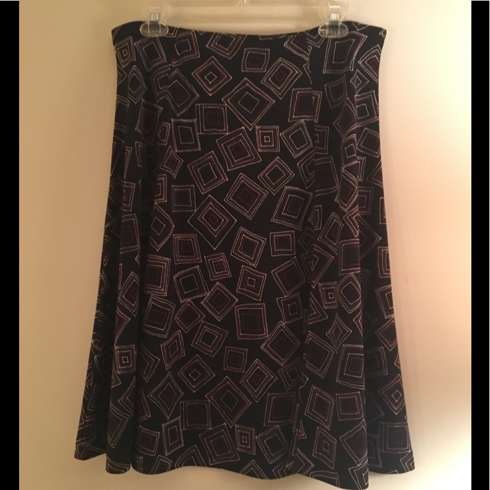 Jones New York mid-length Skirt size Med